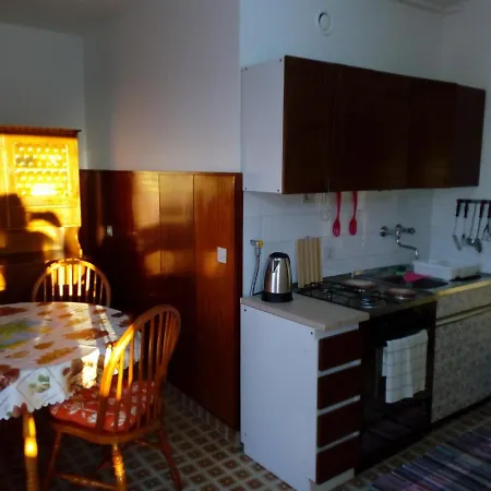 Roni Apartment