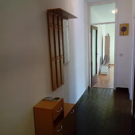 Apartment Roni Pula